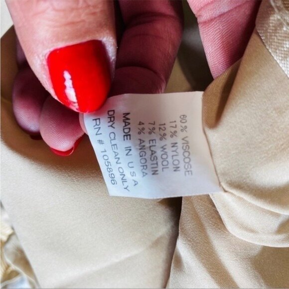 W by Worth Tan Viscose Zip Jacket Pencil Skirt Suit Set Size 4P Elegant Chic - Picture 13 of 14